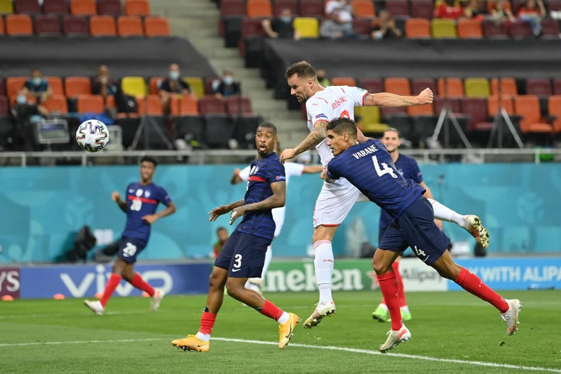 Thắng kịch tính luân lưu, Thụy Sĩ loại Pháp tiến vào tứ kết Euro 2020 -0