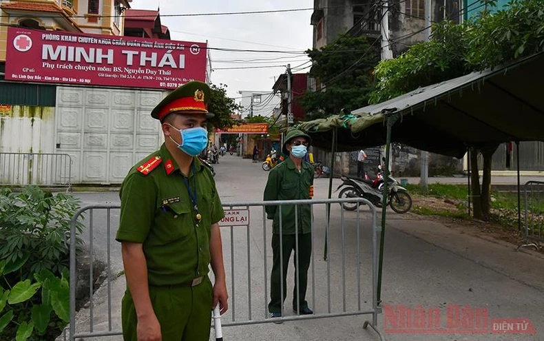 Bài 2: Huy động sức mạnh toàn dân chống dịch -0