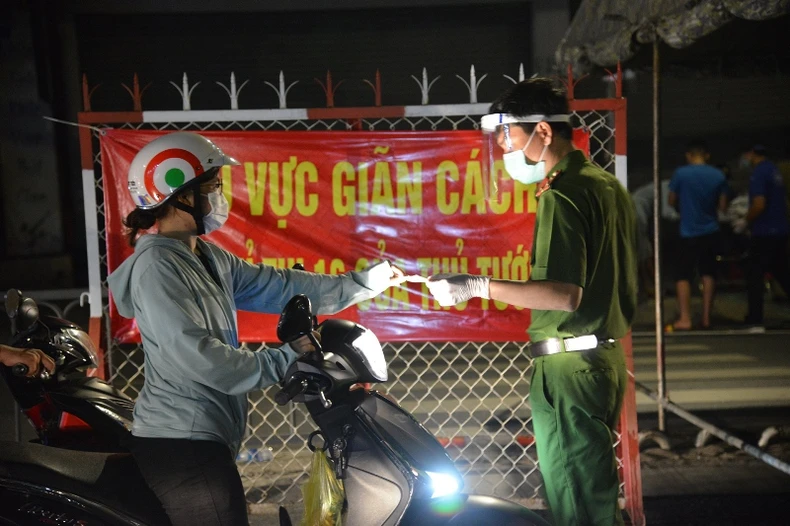Bài 2: Huy động sức mạnh toàn dân chống dịch -0