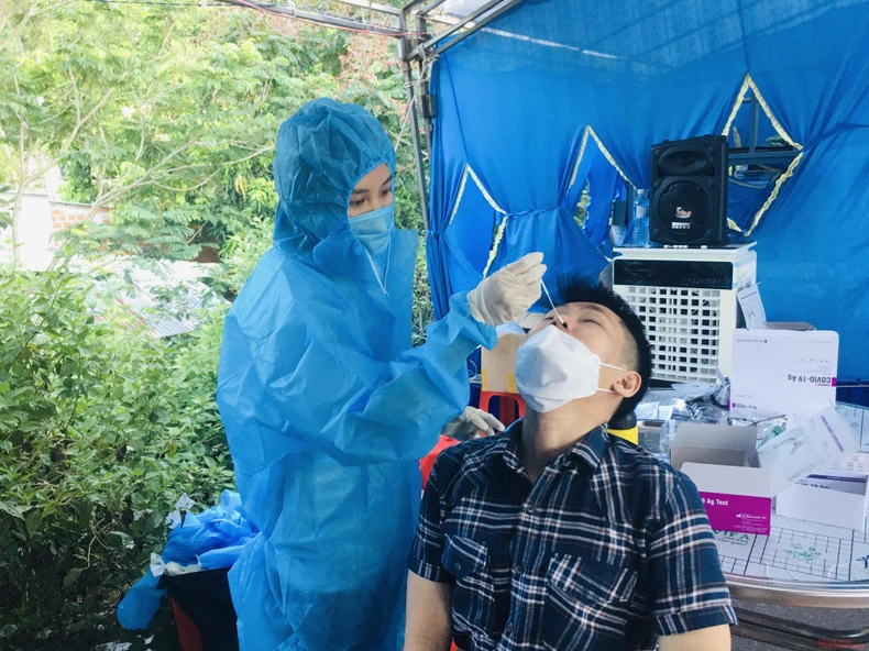 Bình Định tăng cường các biện pháp cấp bách phòng, chống dịch Covid-19 -0