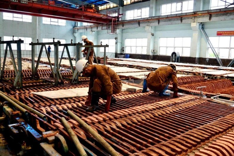 Lào Cai giữ vững giao thương cửa khẩu và khu công nghiệp luyện kim, hóa chất Tằng Loỏng trong dịch Covid-19 -0
