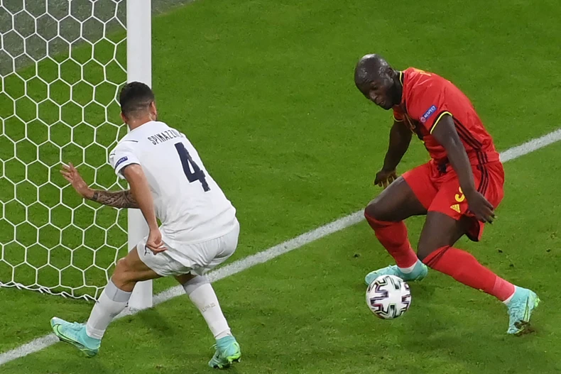 Cận cảnh Italia loại Bỉ đoạt vé vào bán kết Euro 2020 -0