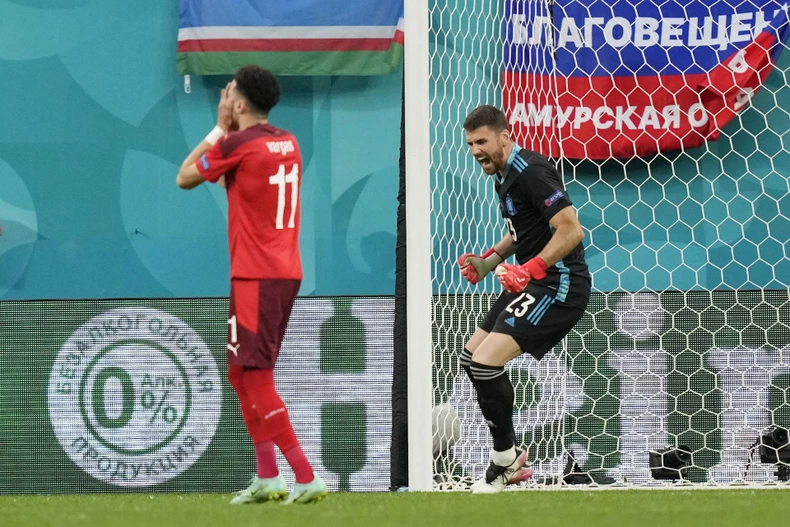 Nhìn lại màn luân lưu kịch tính đưa Tây Ban Nha vào bán kết Euro 2020 -0