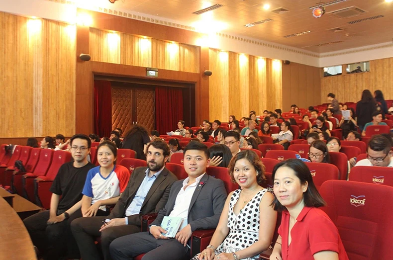Diễn đàn du học Pháp 2021: Điểm hẹn của những du học sinh -0