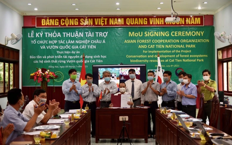 Bảo tồn và phát triển tài nguyên đa dạng sinh học các hệ sinh thái rừng Vườn Quốc gia Cát Tiên -0