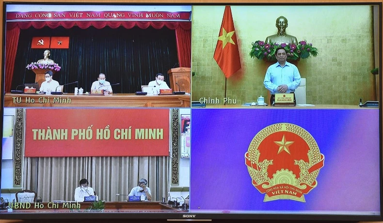 Thủ tướng chủ trì họp trực tuyến ứng phó dịch Covid-19 tại TP Hồ Chí Minh -0