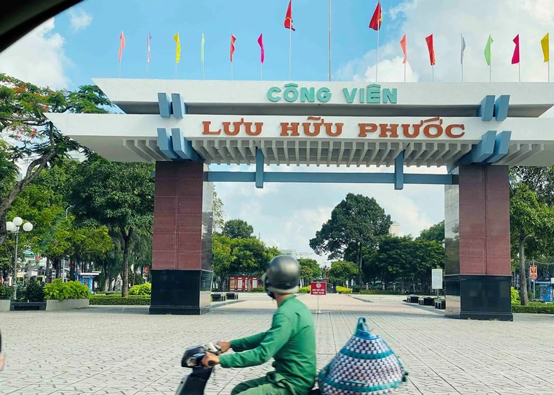 TP Cần Thơ ngày đầu giãn cách theo Chỉ thị 16 ở 2 quận trung tâm -0