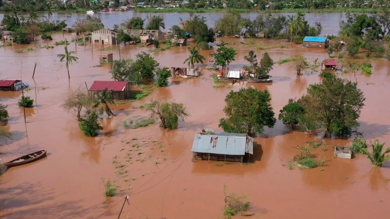 Climate crisis -0