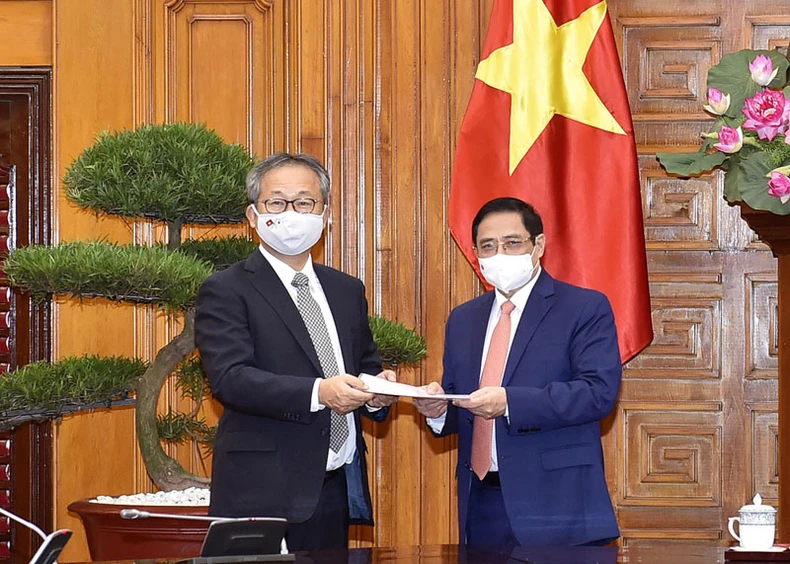 Hết lòng, hết sức vì đất nước, vì nhân dân -0