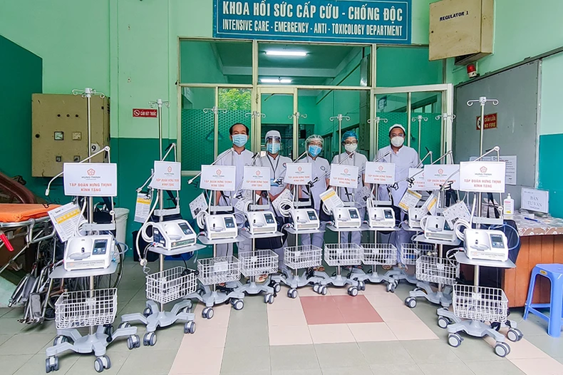 Tập đoàn Hưng Thịnh hỗ trợ 35 tỷ đồng cho TP Hồ Chí Minh phòng, chống dịch Covid-19 -0