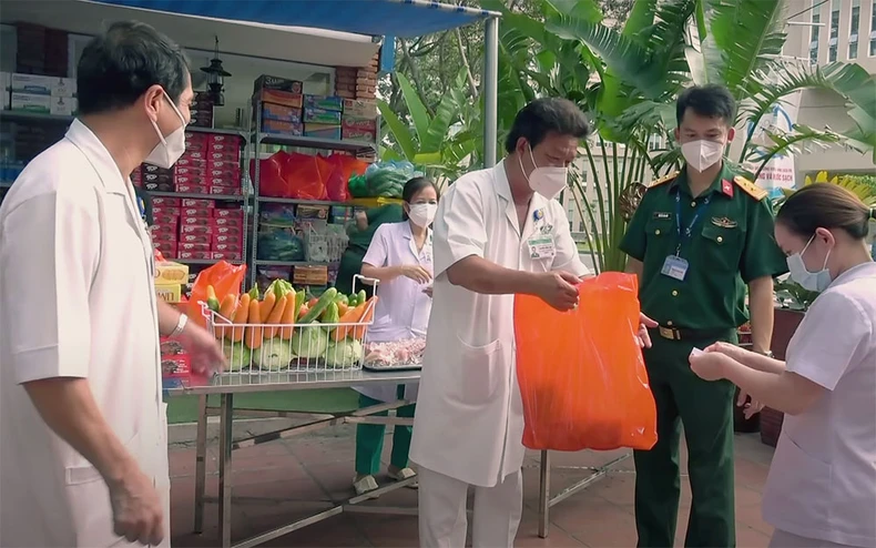 Ra mắt MV cổ vũ tinh thần chống dịch của TP. Hồ Chí Minh -0