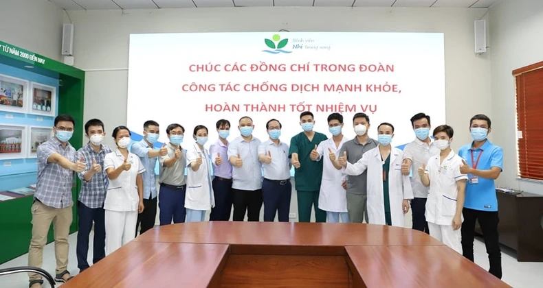 Tiếp sức và chia lửa vì miền nam thân yêu -0