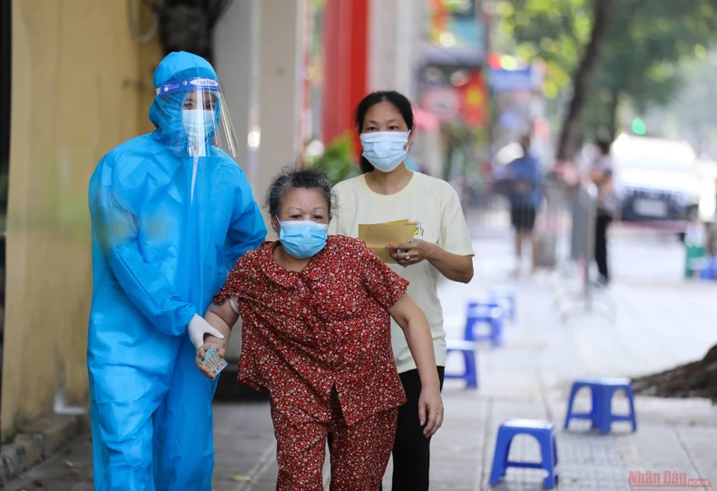 10_Ha_Noi_xet_nghiem_covid-1627704520827.jpeg