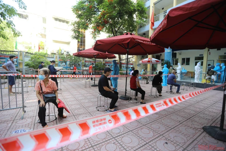 7_Ha_Noi_xet_nghiem_covid-1627704519692.jpeg