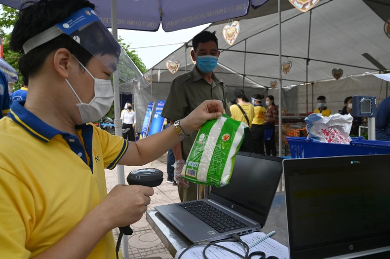 Tiếp sức người hoàn cảnh khó khăn trong những ngày giãn cách -0