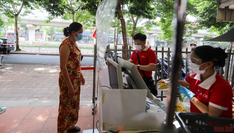 13cho_luu_dong_Ha_Noi-1628240393960.jpeg