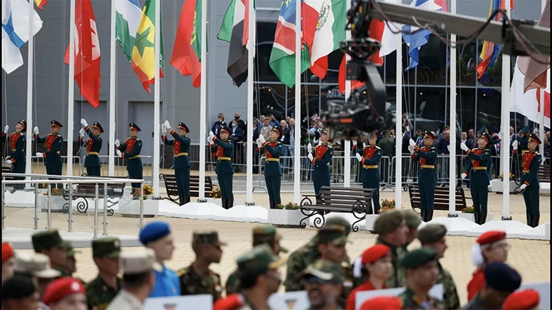 Tổng thống Nga Vladimir Putin dự lễ khai mạc Army Games 2021 và diễn đàn Army-2021 -0