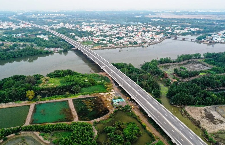 Kiến nghị Chính phủ tháo gỡ bất cập về đầu tư hạ tầng giao thông -0
