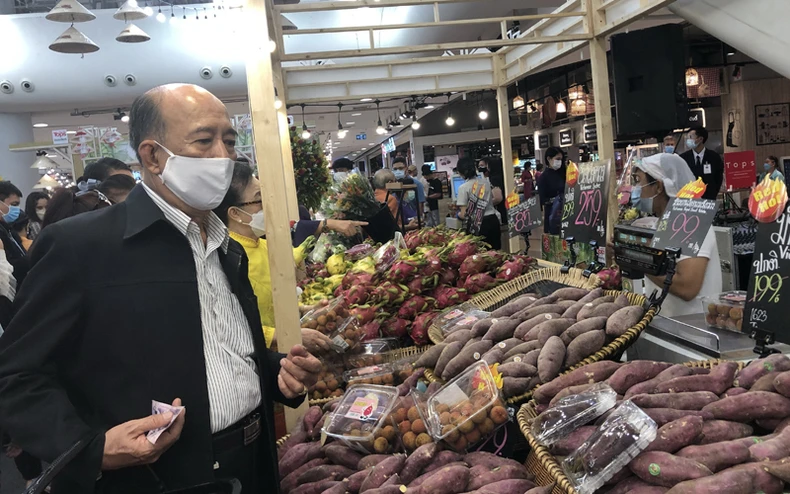 Kiều bào quảng bá nông sản Việt ra thế giới -0