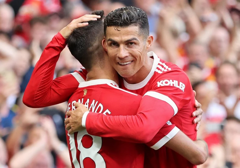 Cận cảnh Ronaldo lập cú đúp trong ngày ra mắt Man United -0