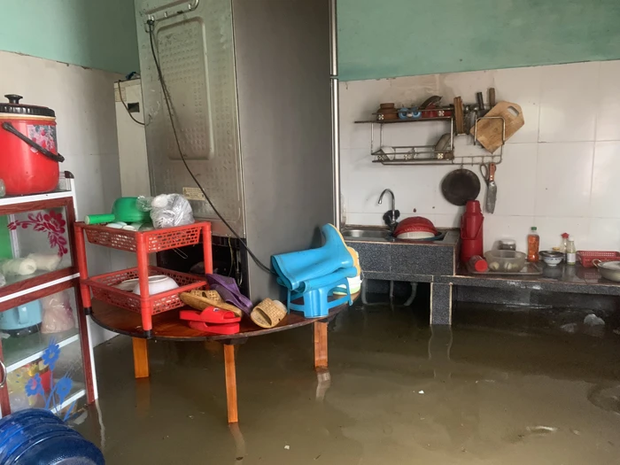 Nhiều địa phương ở Quảng Ngãi bị thiệt hại nặng do bão số 5 -0