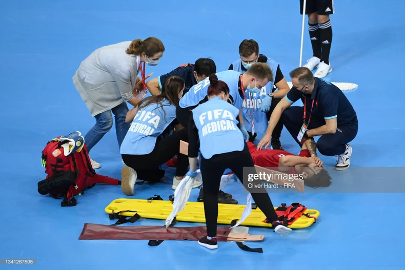 Hết hiệp 1: Đội tuyển futsal Việt Nam 0-0 Cộng hòa Czech: Đôi co hấp dẫn -0