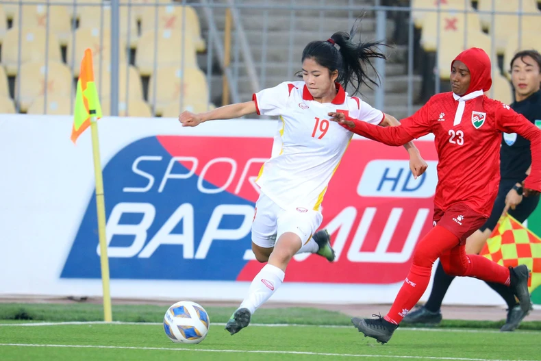 Đội tuyển nữ Việt Nam thắng 16-0 Maldives trong ngày ra quân -0