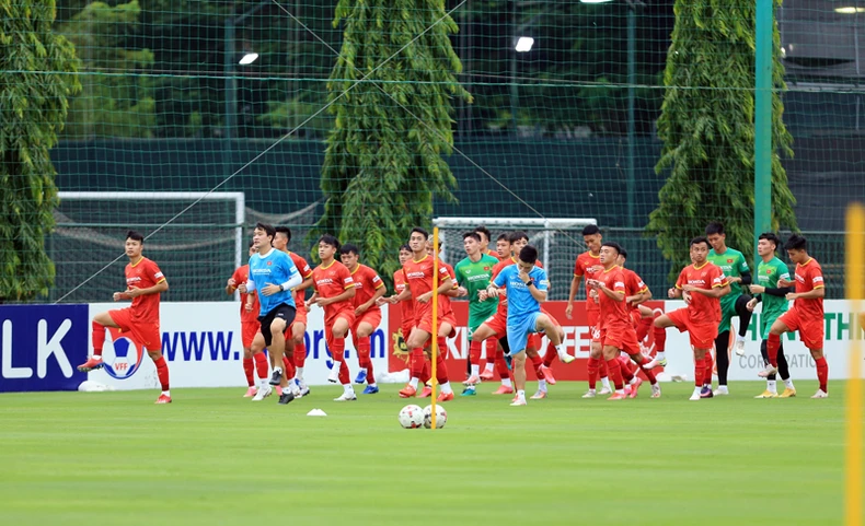 Các cầu thủ U22 Việt Nam nỗ lực để cạnh tranh suất tham dự Vòng loại U23 châu Á 2022 -0