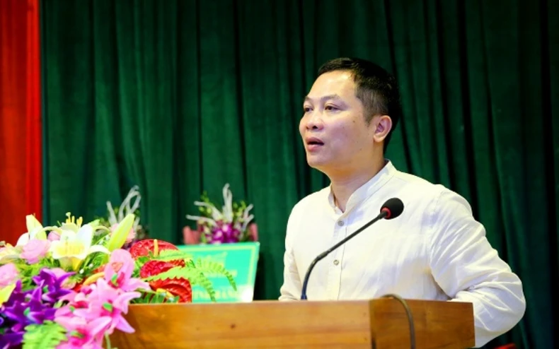 Mang “Sóng và máy tính” đến với học sinh khó khăn huyện Thường Tín -0