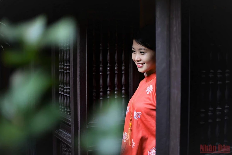 Áo ngũ thân trong đời sống giới trẻ -0
