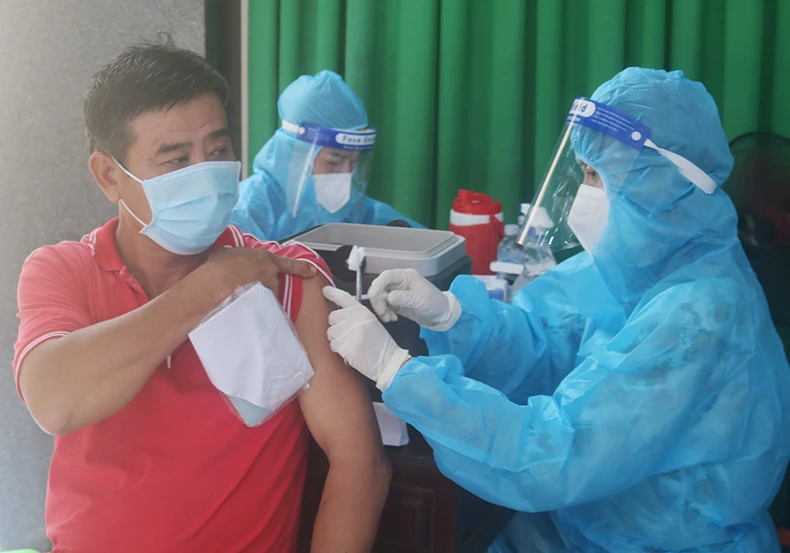 Trà Vinh tăng cường xét nghiệm sàng lọc người nghi nhiễm Covid-19 tại cộng đồng -0