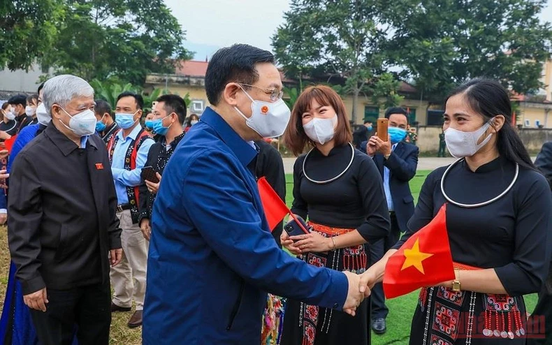 Chủ tịch Quốc hội Vương Đình Huệ dự Ngày hội Đại đoàn kết toàn dân tộc tại Thái Nguyên -0