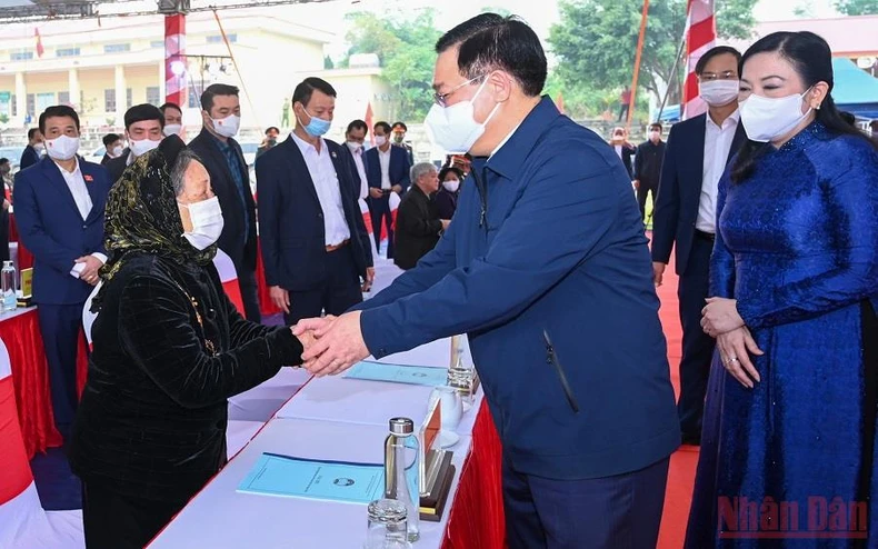 Ấm áp niềm vui trong Ngày hội Đại Đoàn kết toàn dân -0