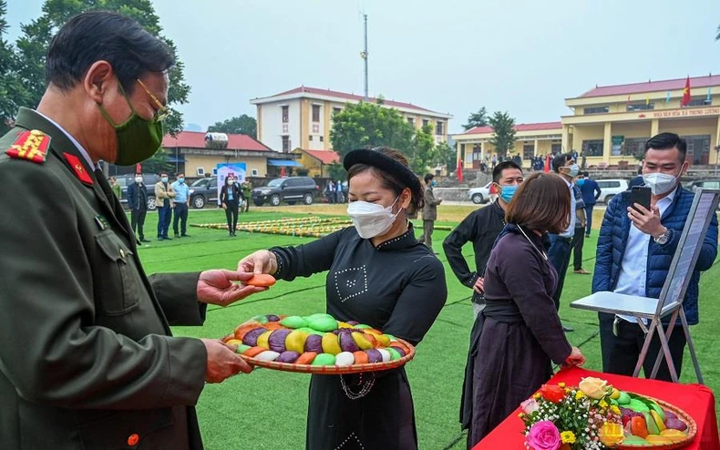 Ấm áp niềm vui trong Ngày hội Đại Đoàn kết toàn dân -0