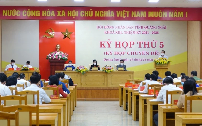 Phó Chủ tịch Quốc hội Trần Quang Phương dự kỳ họp chuyên đề Hội đồng nhân dân tỉnh Quảng Ngãi -0