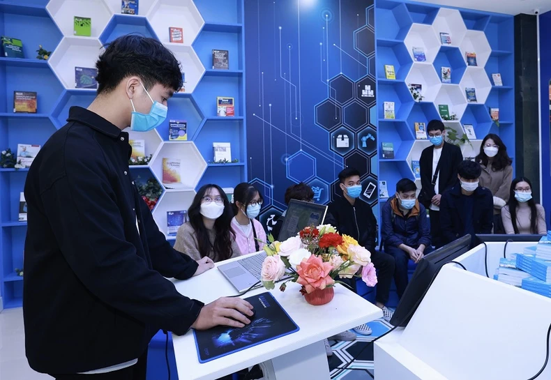 BAV – MB Digital Hub: Không gian trải nghiệm ngân hàng số cho sinh viên Học viện Ngân hàng -0