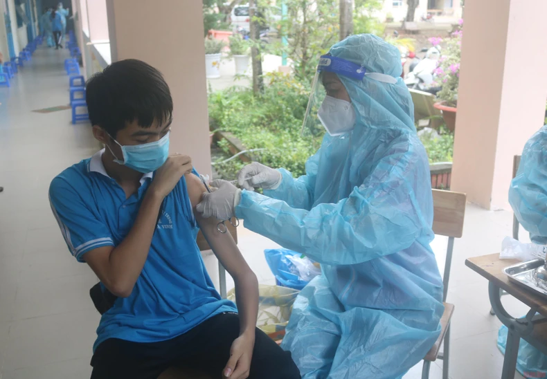 Trà Vinh: Quá tải tại các bệnh viện dã chiến, điều trị F0 tại nhà -0