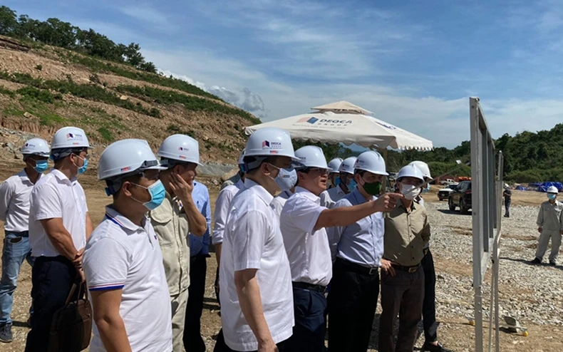 Gỡ “điểm nghẽn” trong thi công đường cao tốc Cam Lâm-Vĩnh Hảo -0