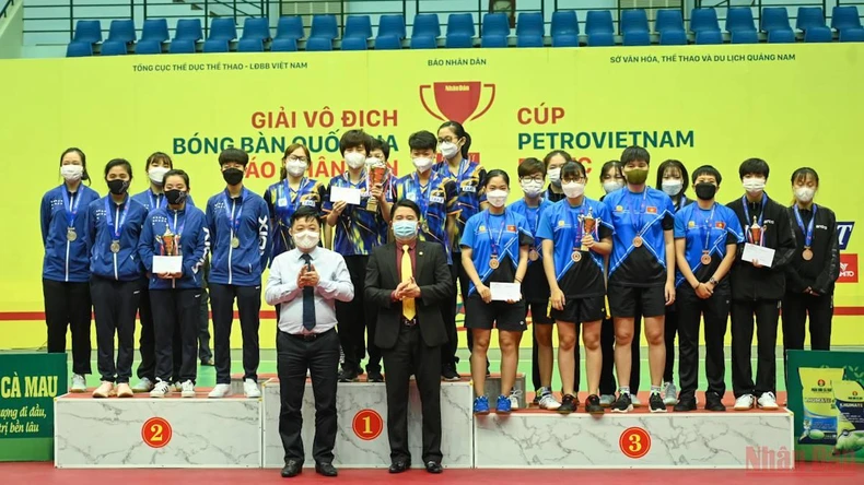 giaibongbanbaonhandan_8256-1638626870473.jpeg