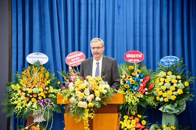 Trường đại học Khoa học và Công nghệ Hà Nội đáp ứng nhu cầu nhân lực lĩnh vực khoa học-công nghệ -0