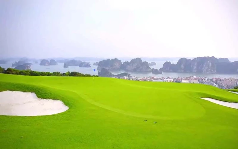 Quảng Ninh mở cửa du lịch thích ứng an toàn, linh hoạt -0