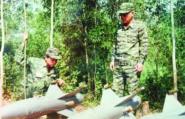 Nhớ về một thời hào hùng của người lính tên lửa -0
