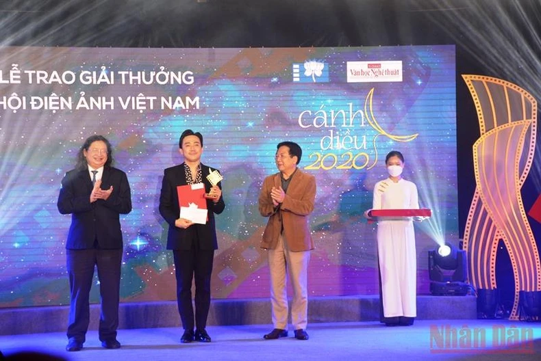 Tôn vinh 6 tác phẩm đoạt giải Cánh diều vàng 2020 -0