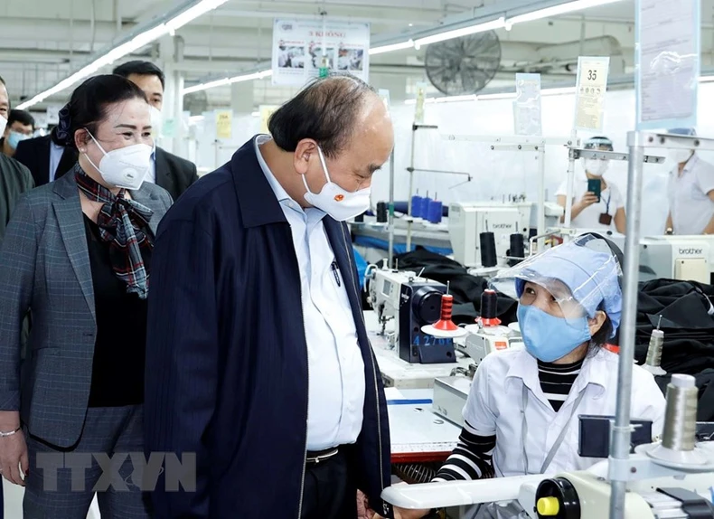 Chủ tịch nước Nguyễn Xuân Phúc dự tọa đàm về thành phố Đà Nẵng -0