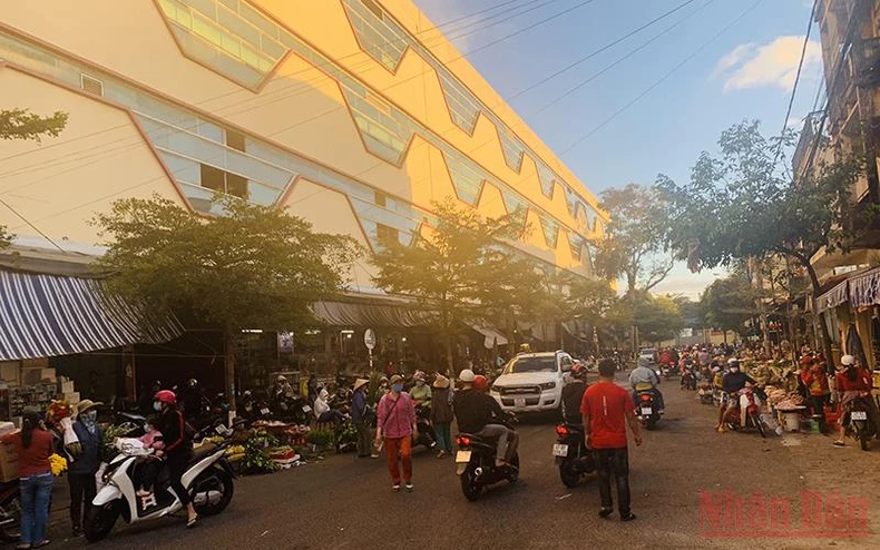 Thành phố Buôn Ma Thuột nới lỏng các biện pháp phòng, chống dịch Covid-19 -0