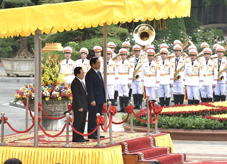 Lễ đón Thủ tướng Lào Phankham Viphavanh thăm chính thức Việt Nam -0