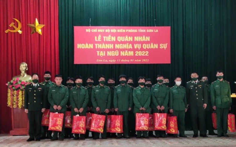 Sơn La tiễn quân nhân hoàn thành nghĩa vụ quân sự tại ngũ -0