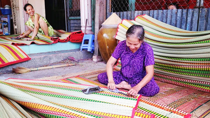 Định Yên mùa chiếu Tết -0