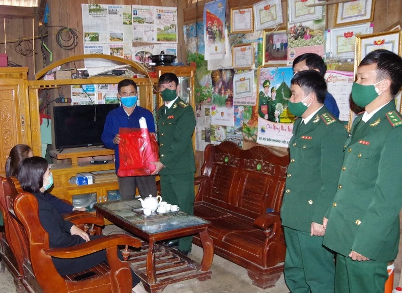 Xuân biên phòng ấm lòng dân bản Pu Hao -0
