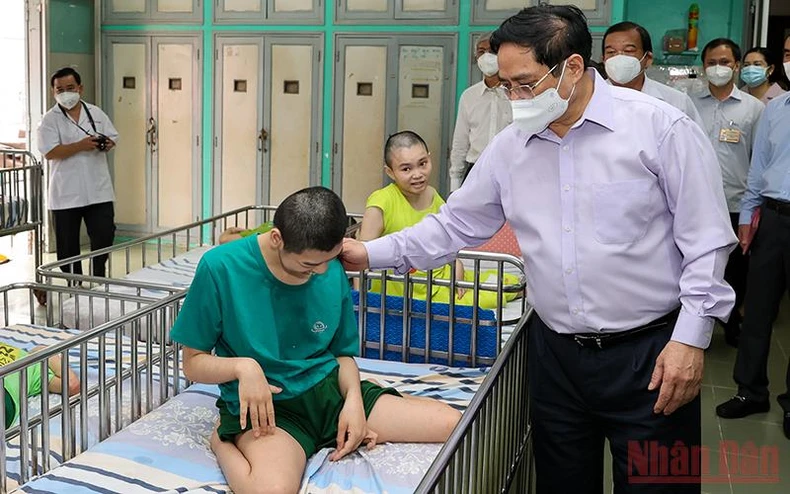 Phát huy tinh thần nhân ái, nỗ lực hết lòng chăm sóc cho các cháu mồ côi, tàn tật -0